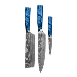Couteaux Shinrai - Ensemble de 3 couteaux en résine époxy et saphir imprimé Damas - Couteau de chef, Nakiri et couteau d'office Shinrai Knives - Damascus Print Epoxy Sapphire 3-delige Messenset - Koksmes + Nakiri + Schilmes Messenset Shinrai Knives