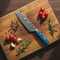 Couteaux Shinrai - Coffret de 5 couteaux en résine époxy saphir à motif damassé - Couteau de chef + Couteau à pain + Nakiri + Petit Santoku + Couteau d'office