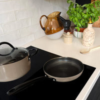 Cook & Pan - Honey Taupe of Mind Kookpot 24 cm met glazen deksel Cook & Pan 